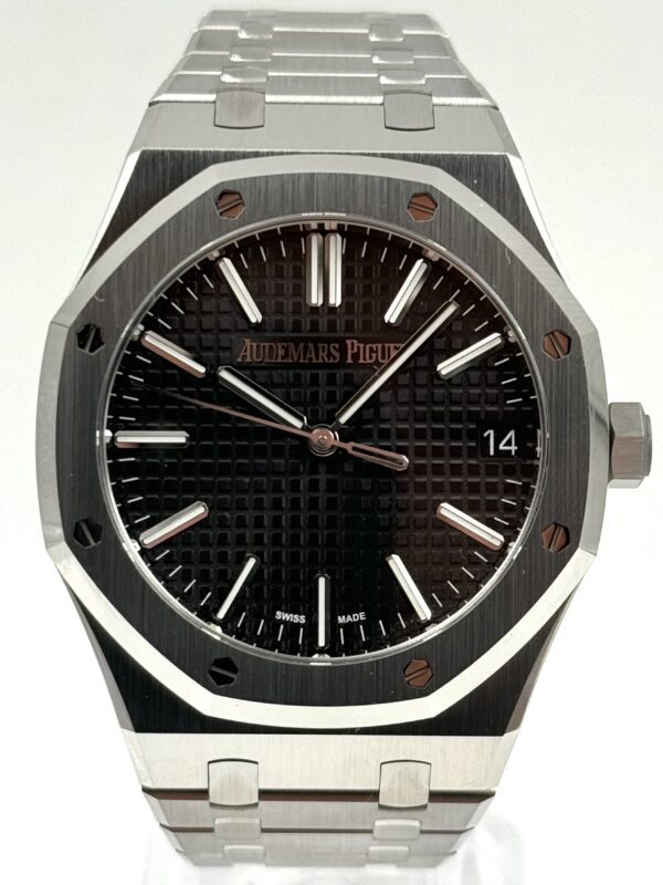 Audemars Piguet Royal Oak Black: Timeless Luxury and Iconic Design