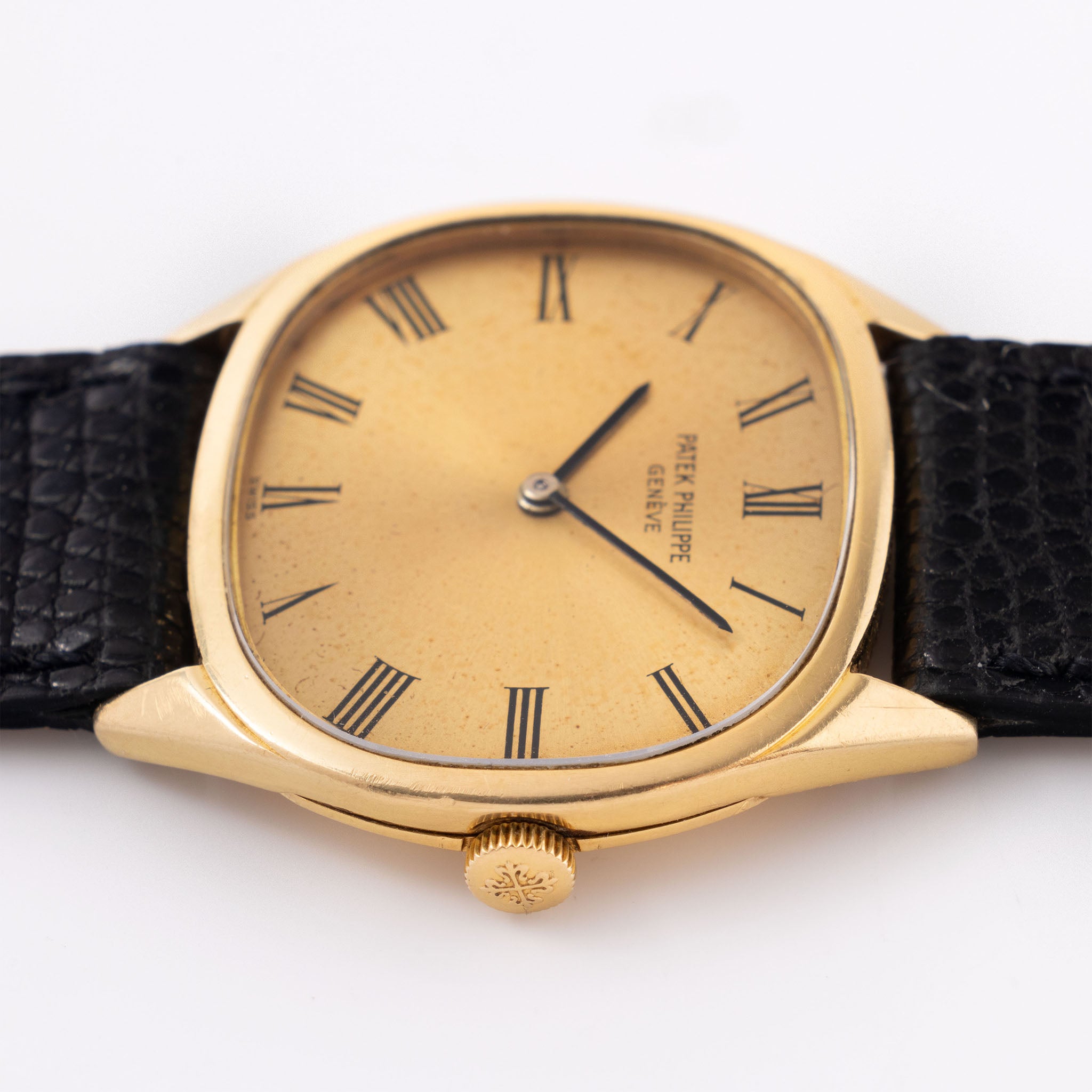 Discover the Elegance of Patek Philippe Golden Ellipse Vintage Watches