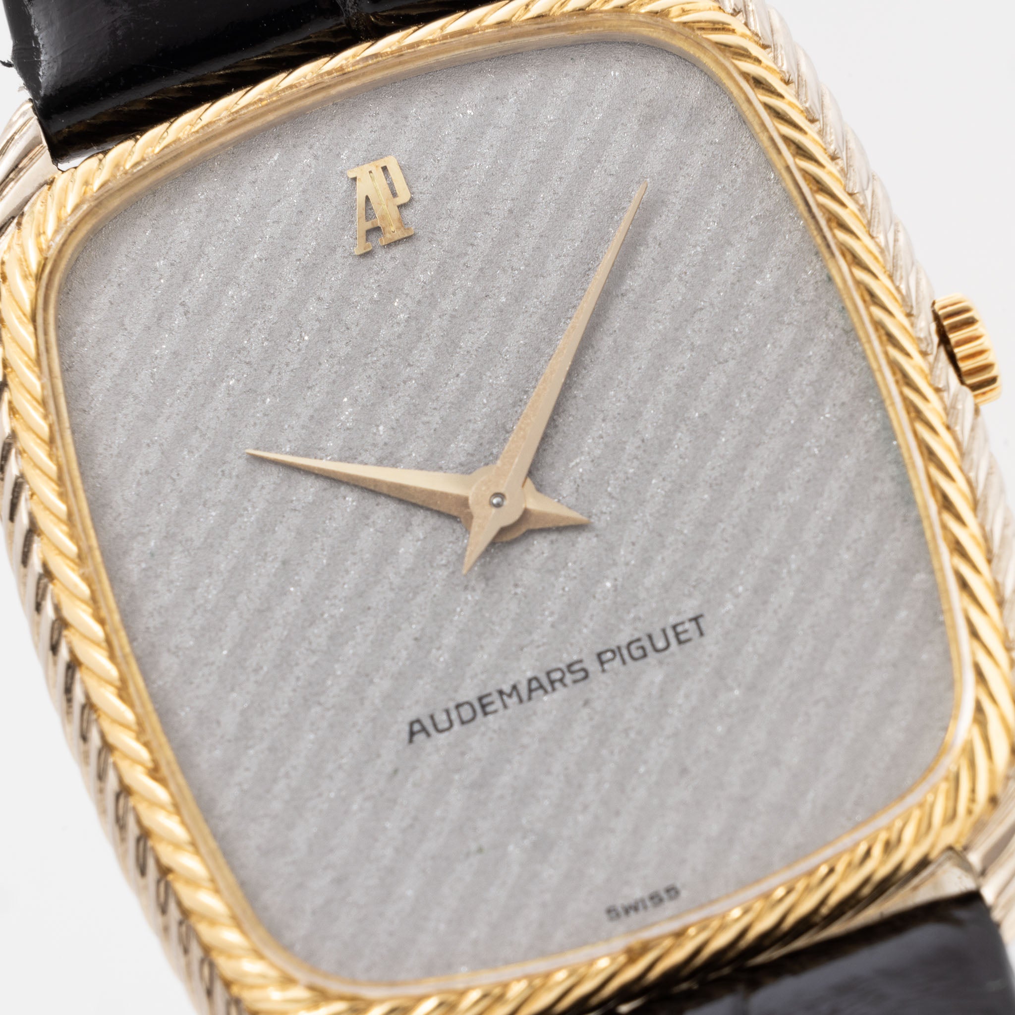 Buy Authentic Vintage Audemars Piguet Watches Online – Rare & Collectible Pieces