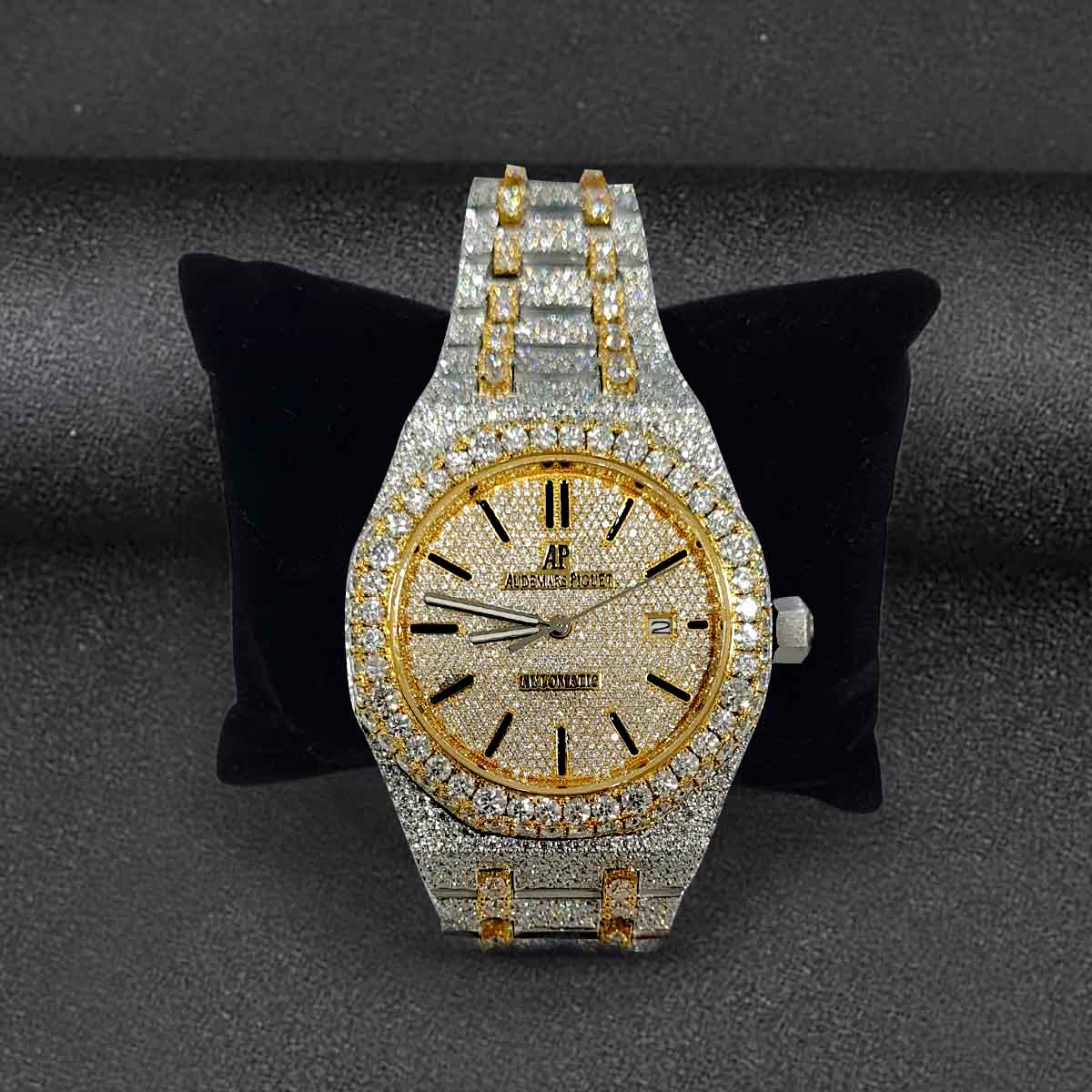 Shop Iced Audemars Piguet Royal Oak Collection - Global Shipping