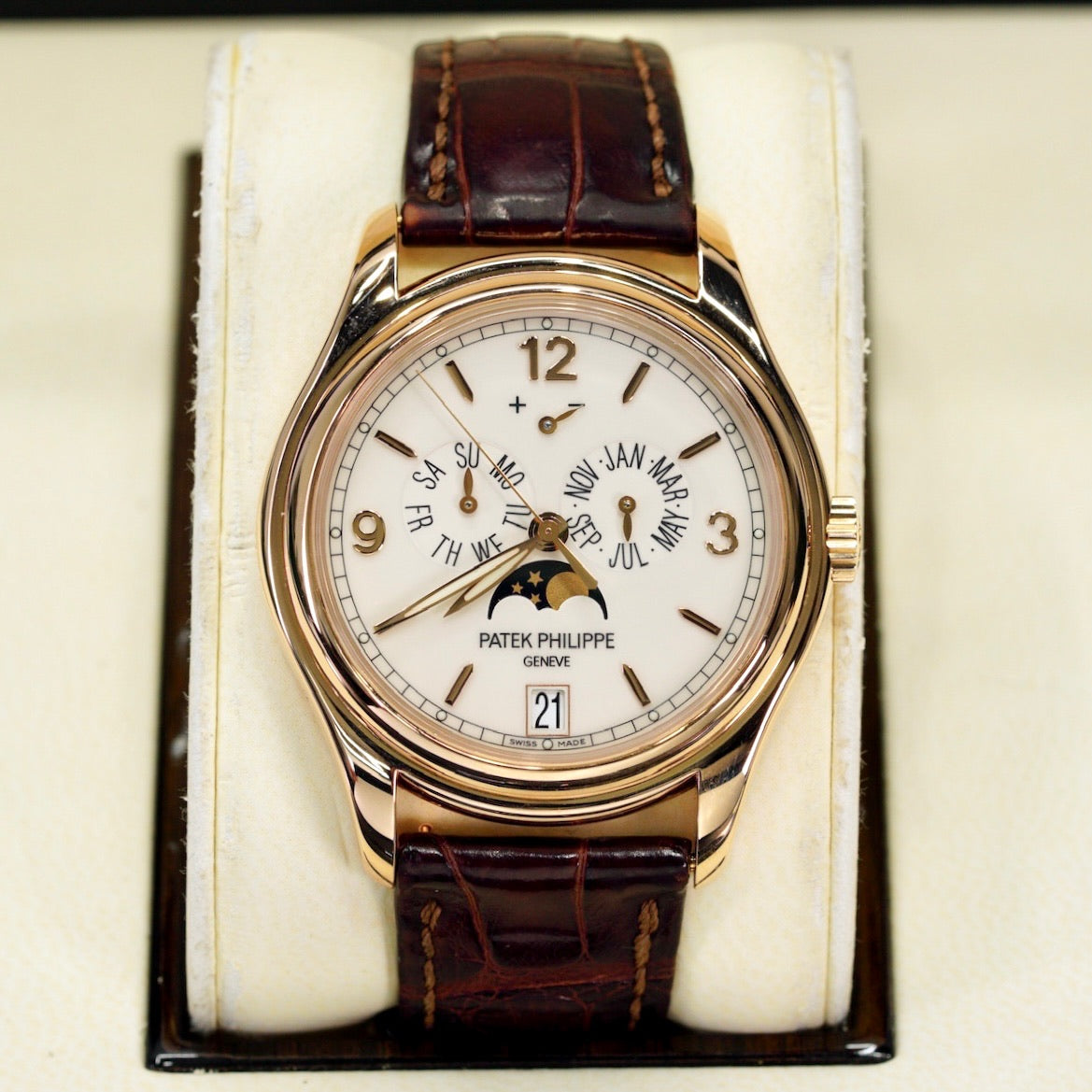 Patek Philippe 5146R Annual Calendar Watch: Explore Luxury Timepieces