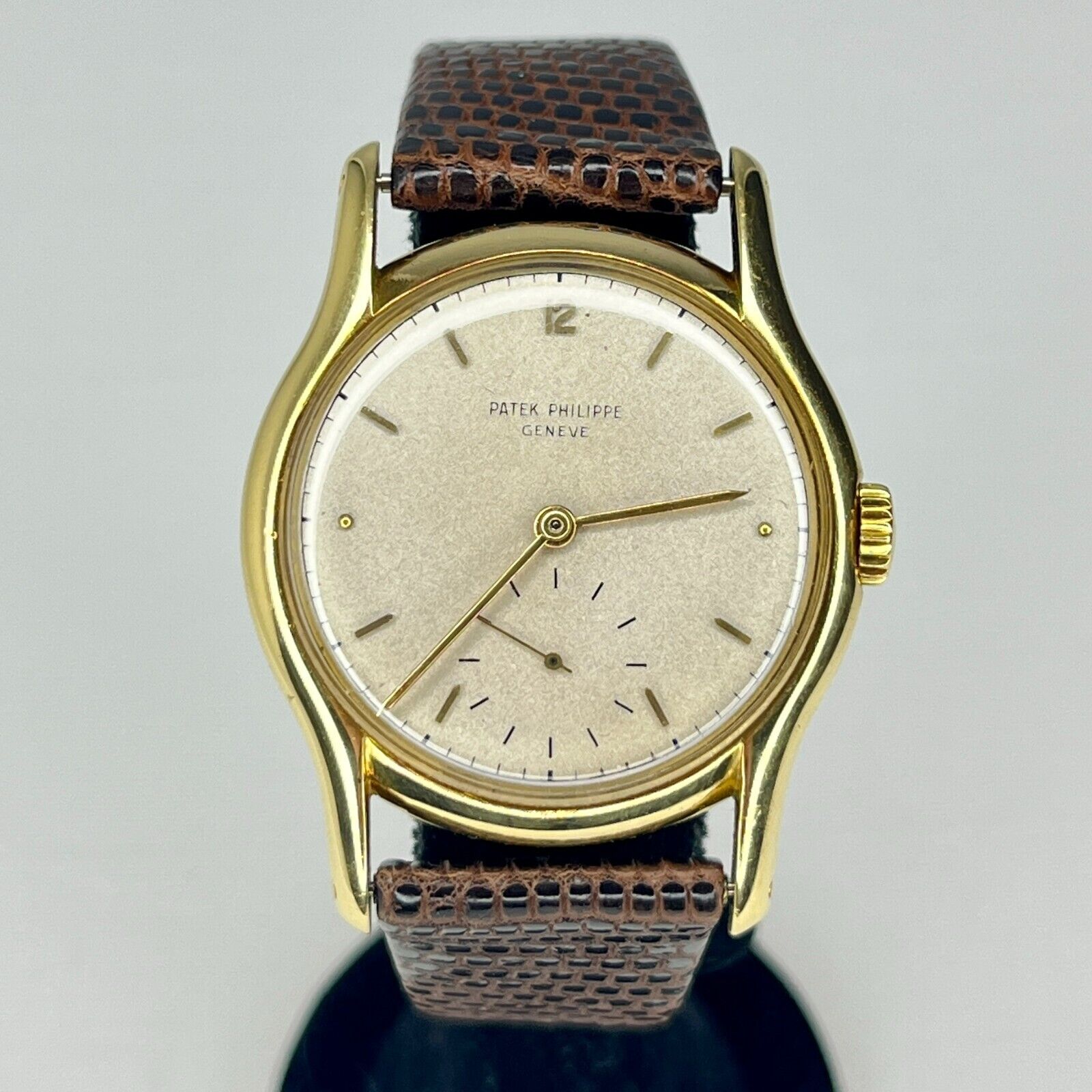 Patek Philippe Calatrava Vintage Models: Rare 18K & Stainless Steel Finds