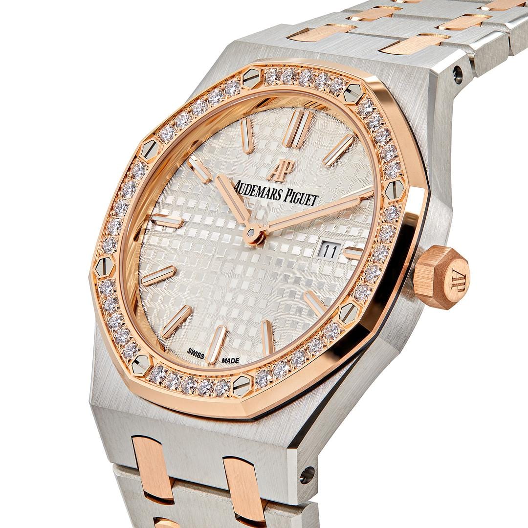 Audemars Piguet Diamond Dial Watches: A Symbol of Swiss Luxury and Prestige