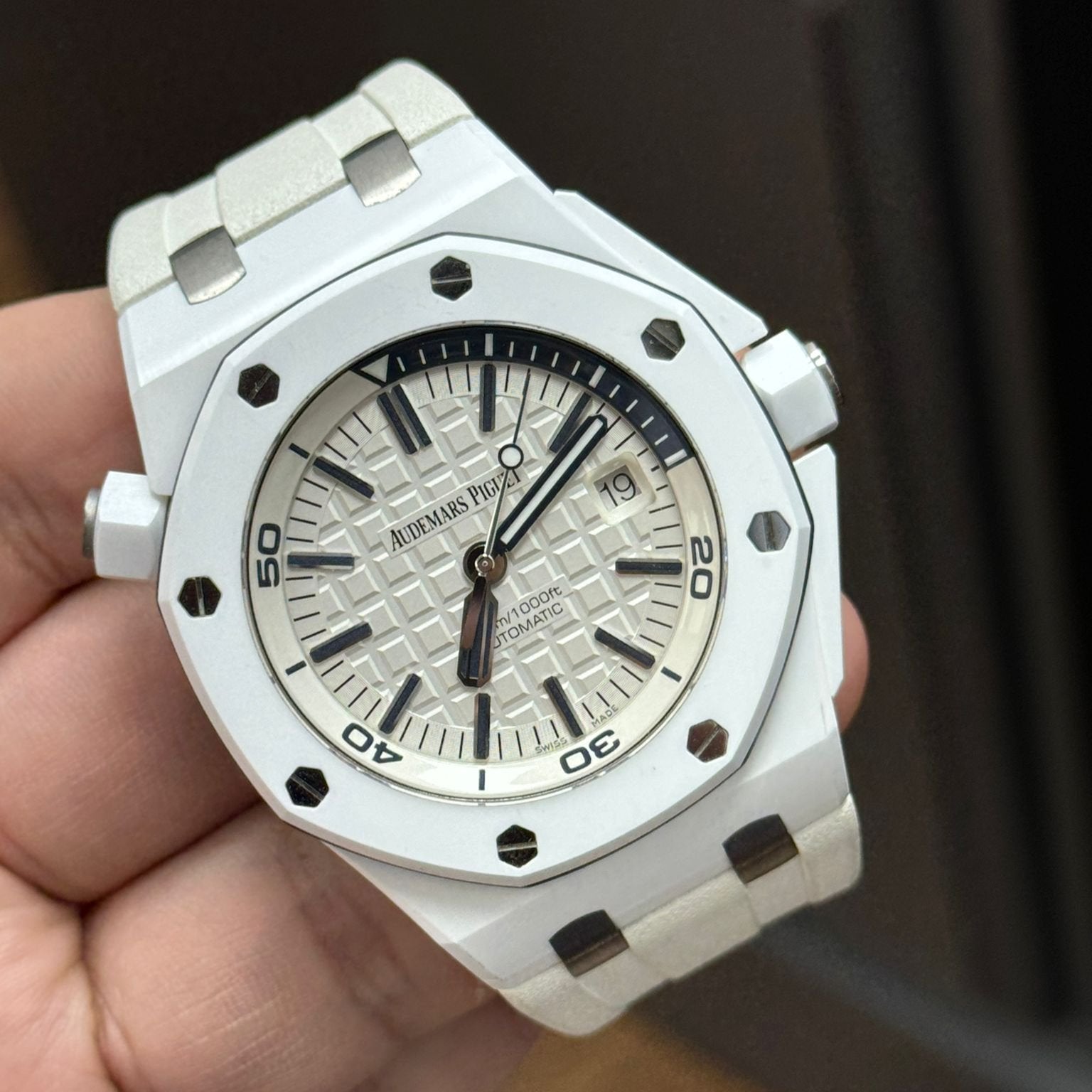 Audemars Piguet Royal Oak Offshore White Ceramic: A Timeless Luxury Watch