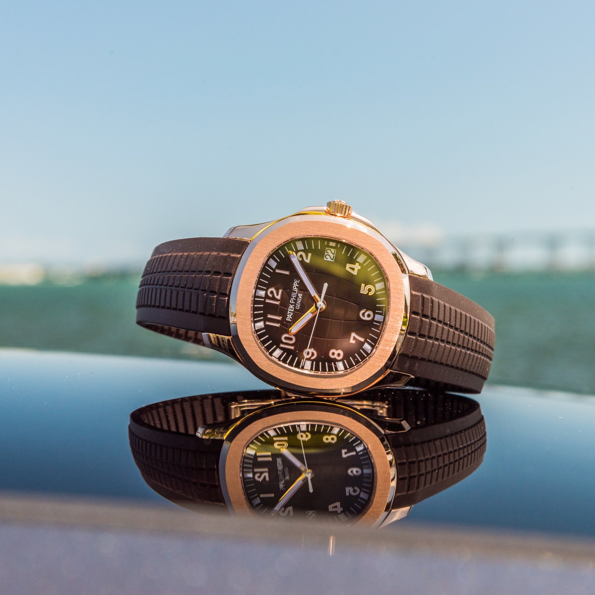 Patek Philippe Aquanaut Rose Gold 5167R-001: Ultimate Luxury and Performance in One Watch