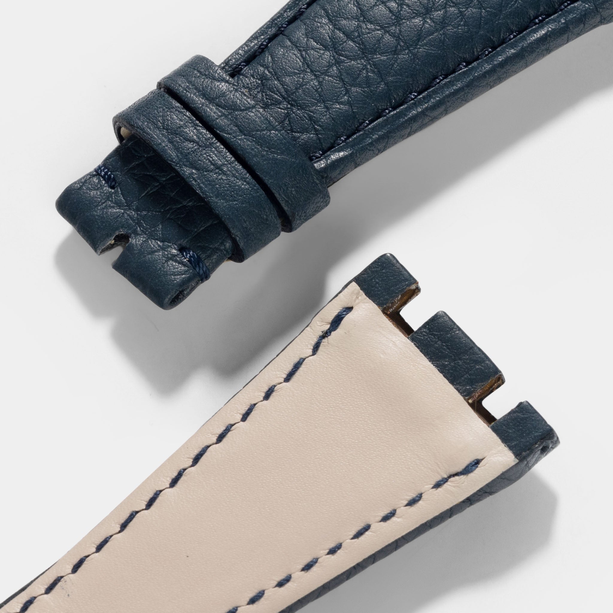 Premium Leather Straps for Audemars Piguet Royal Oak: Luxury and Comfort