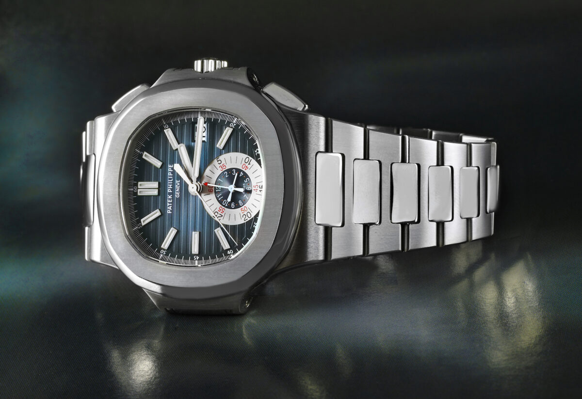 Discover the Elegance of the Patek Philippe Nautilus Chronograph Collection