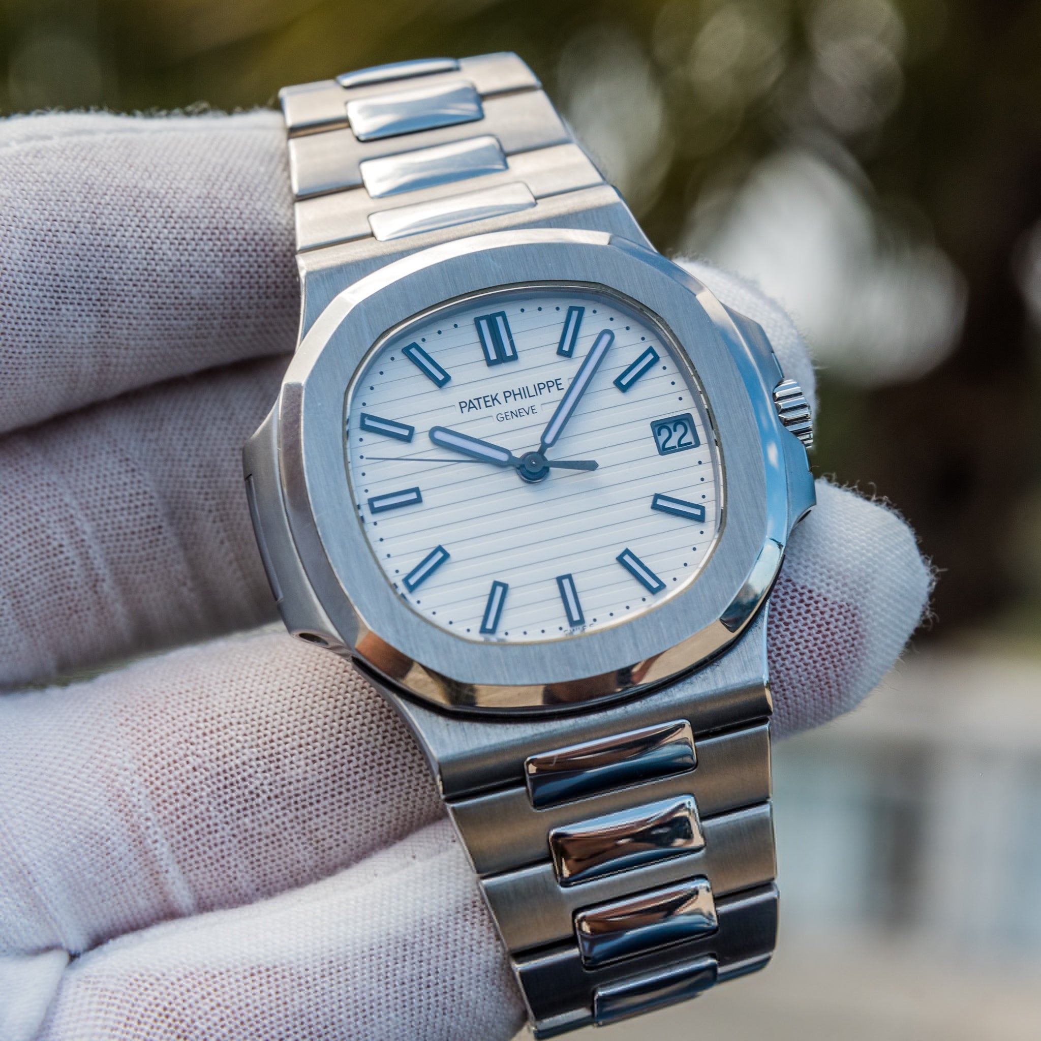 Patek Philippe 5711 for Sale: Best Deals and Prices for the Iconic Nautilus