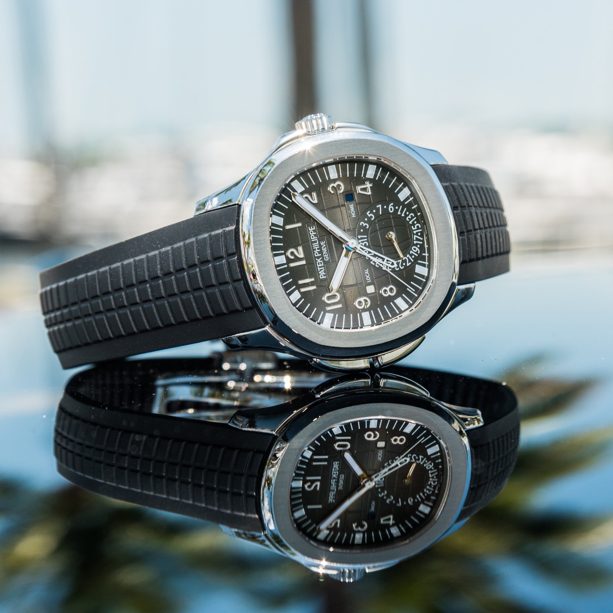 Discover the Patek Philippe Aquanaut Black: Iconic Design and Superior Craftsmanship