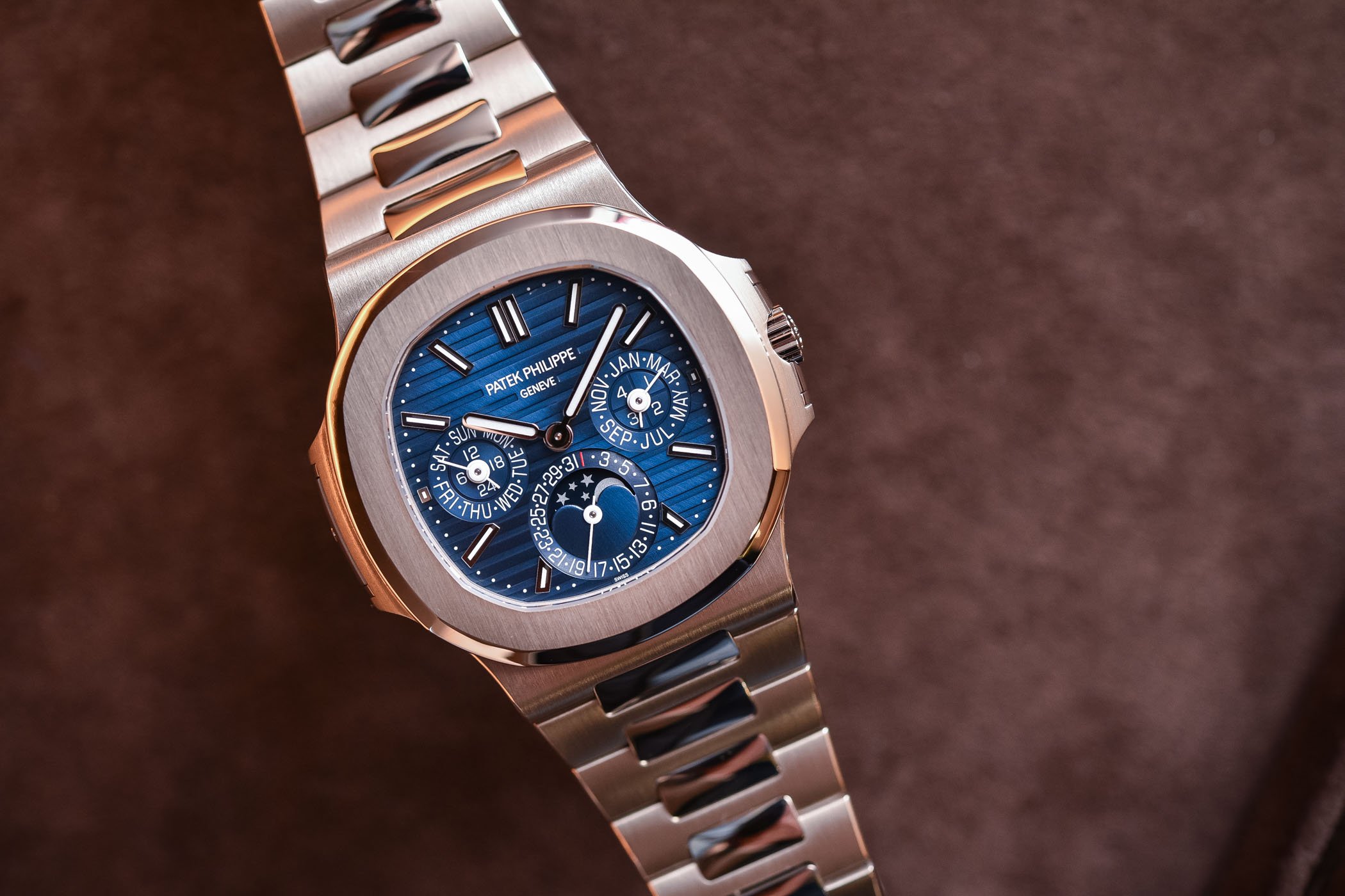 Patek Philippe Nautilus Annual Calendar Review: Timeless Elegance and Precision