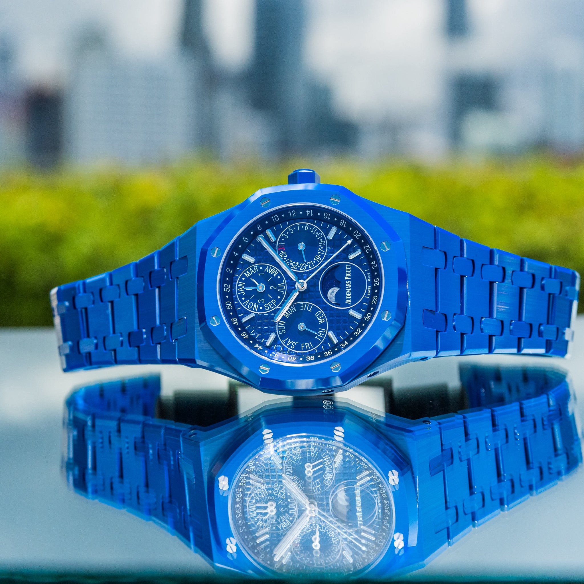 Audemars Piguet Blue Ceramic Collection: The Ultimate in Swiss Watch Craftsmanship