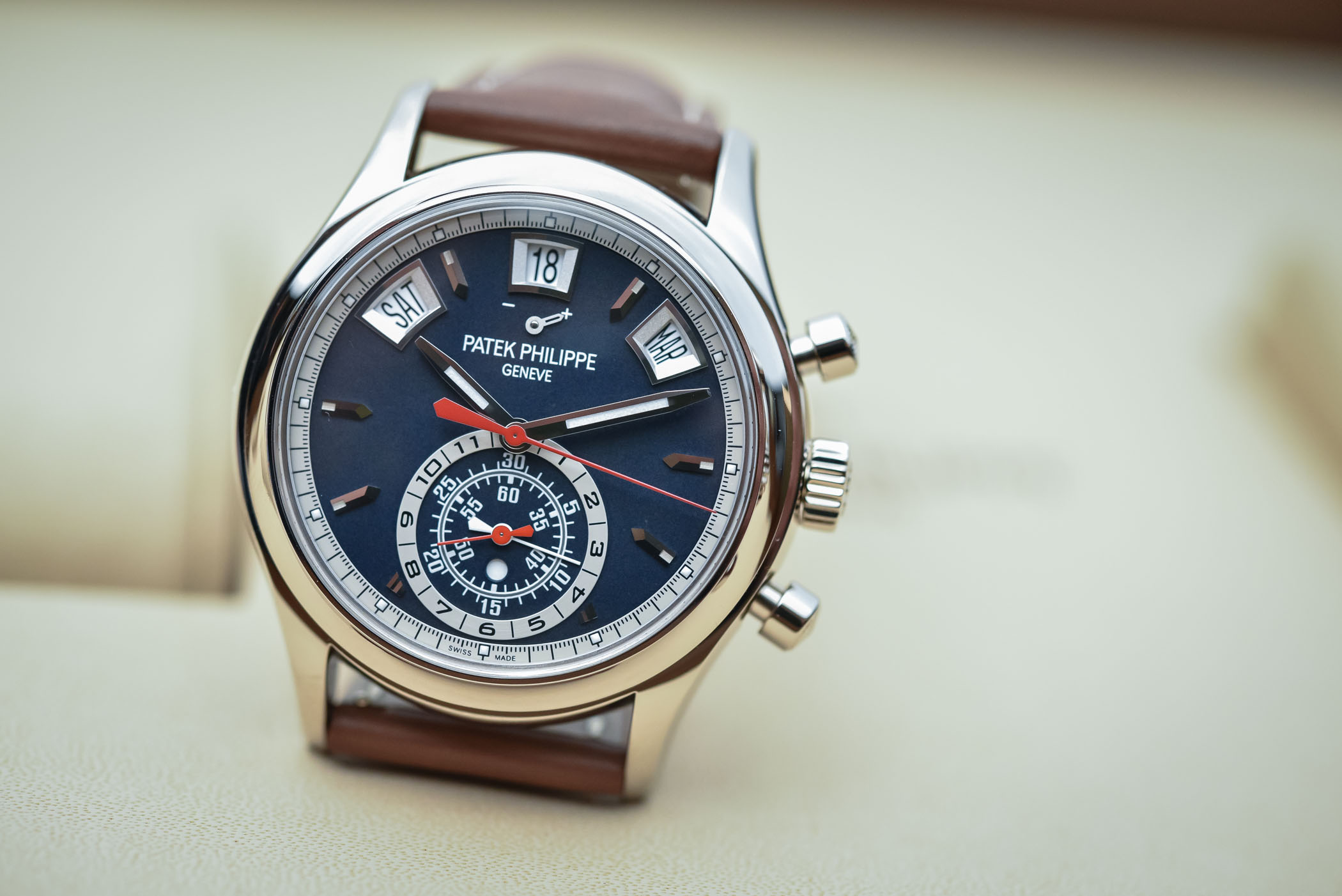 Patek Philippe 5960G Review: Discover Prices and Offers