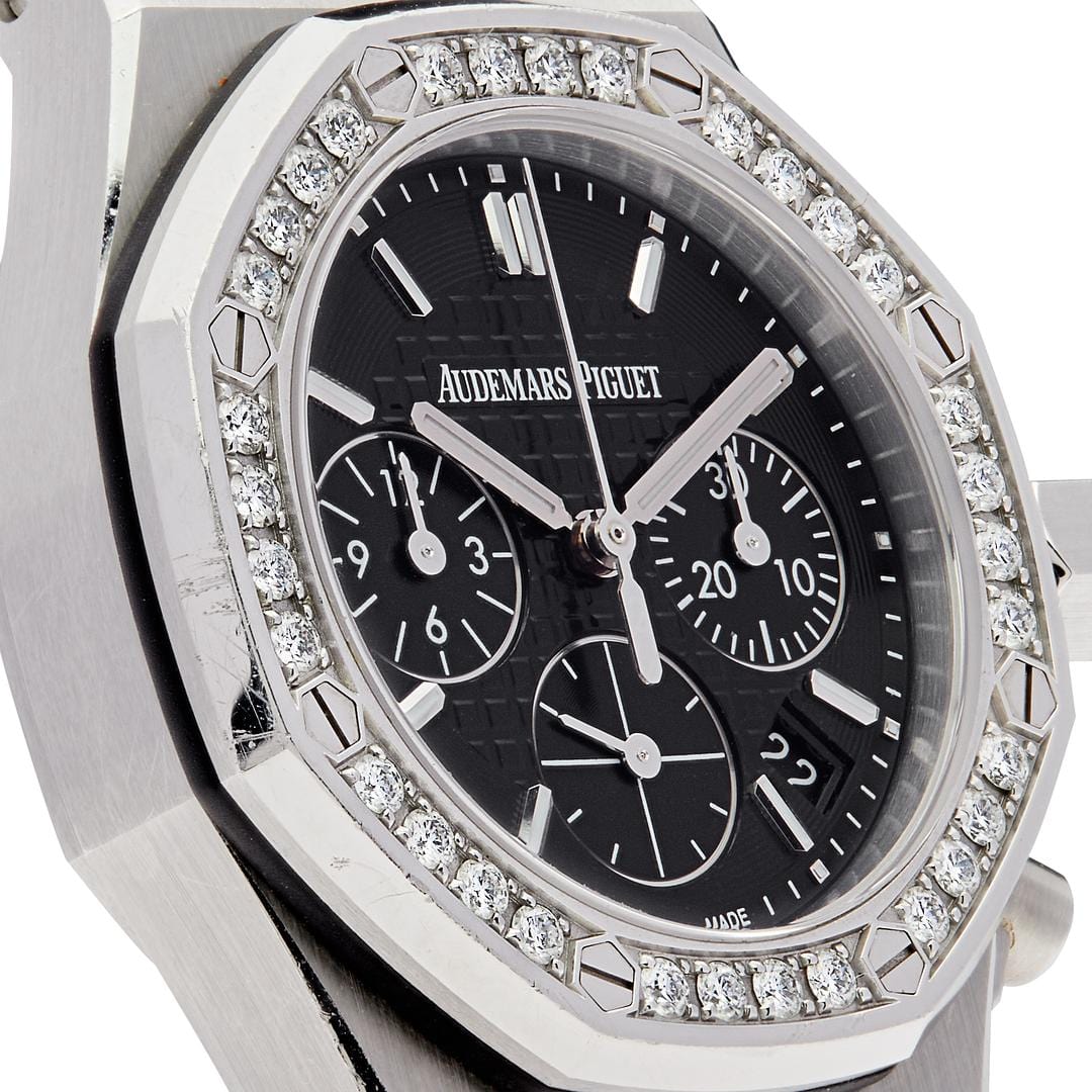 Audemars Piguet Royal Oak Offshore Chronograph Diamond: Luxury Watch with Timeless Appeal